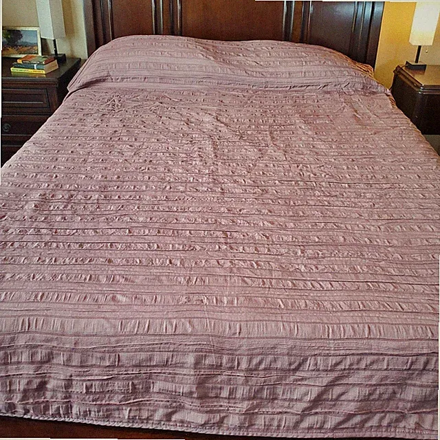 Ikea Veketag Comforter Bedcover Twin/full Mauve Quilted Ruffle Reversible 71x98"